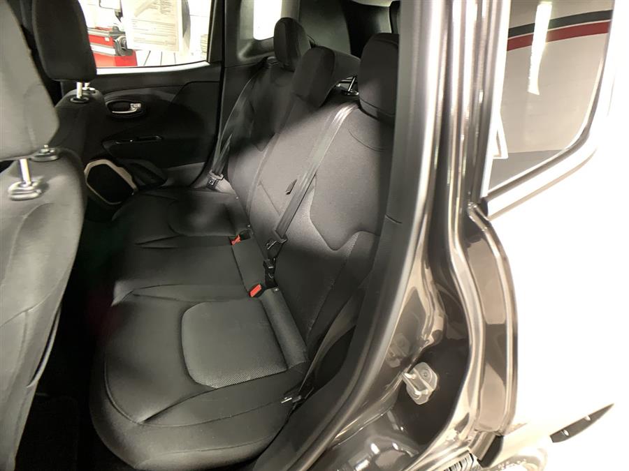 2016 Jeep Renegade 4WD 4dr Latitude, available for sale in Stratford, Connecticut | Wiz Leasing Inc. Stratford, Connecticut 2016 Jeep Renegade 4WD 4dr Latitude, available for sale in Stratford, Connecticut | Wiz Leasing Inc. Stratford, Connecticut