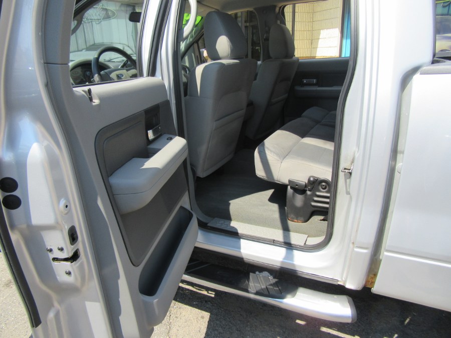 2007 Ford F-150 XLT 4X4 CREW CAB 4WD SuperCrew 139" XLT, available for sale in Little Ferry, New Jersey | Royalty Auto Sales. Little Ferry, New Jersey 2007 Ford F-150 XLT 4X4 CREW CAB 4WD SuperCrew 139" XLT, available for sale in Little Ferry, New Jersey | Royalty Auto Sales. Little Ferry, New Jersey