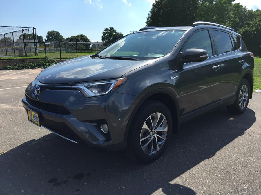 2016 Toyota RAV4 Hybrid AWD 4dr XLE (Natl), available for sale in Stratford, Connecticut | Mike's Motors LLC. Stratford, Connecticut
