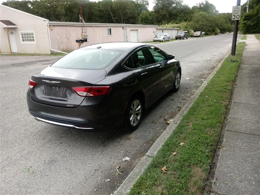 2015 Chrysler 200 4dr Sdn Limited FWD, available for sale in Shirley, New York | Roe Motors Ltd. Shirley, New York 2015 Chrysler 200 4dr Sdn Limited FWD, available for sale in Shirley, New York | Roe Motors Ltd. Shirley, New York
