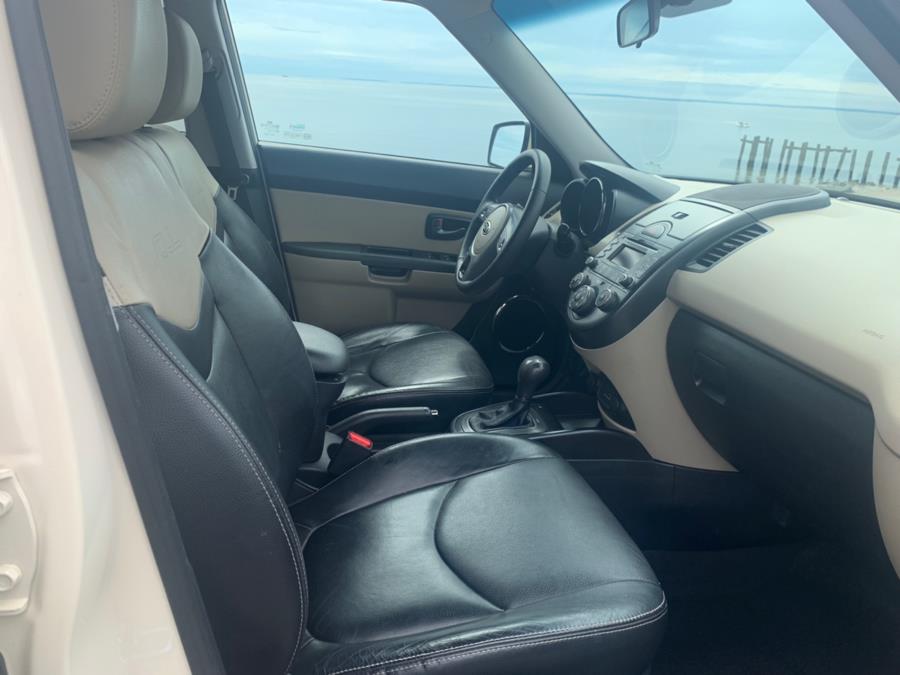 2011 Kia Soul 5dr Wgn Auto !, available for sale in Milford, Connecticut | Village Auto Sales. Milford, Connecticut 2011 Kia Soul 5dr Wgn Auto !, available for sale in Milford, Connecticut | Village Auto Sales. Milford, Connecticut