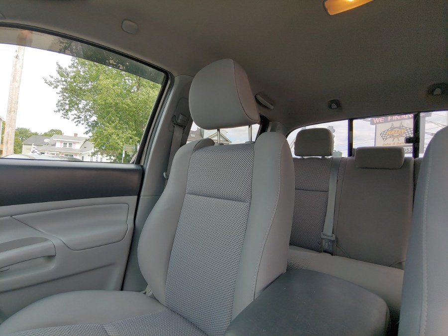 2014 Toyota Tacoma 4WD Double Cab V6 AT (Natl), available for sale in Worcester, Massachusetts | Rally Motor Sports. Worcester, Massachusetts 2014 Toyota Tacoma 4WD Double Cab V6 AT (Natl), available for sale in Worcester, Massachusetts | Rally Motor Sports. Worcester, Massachusetts