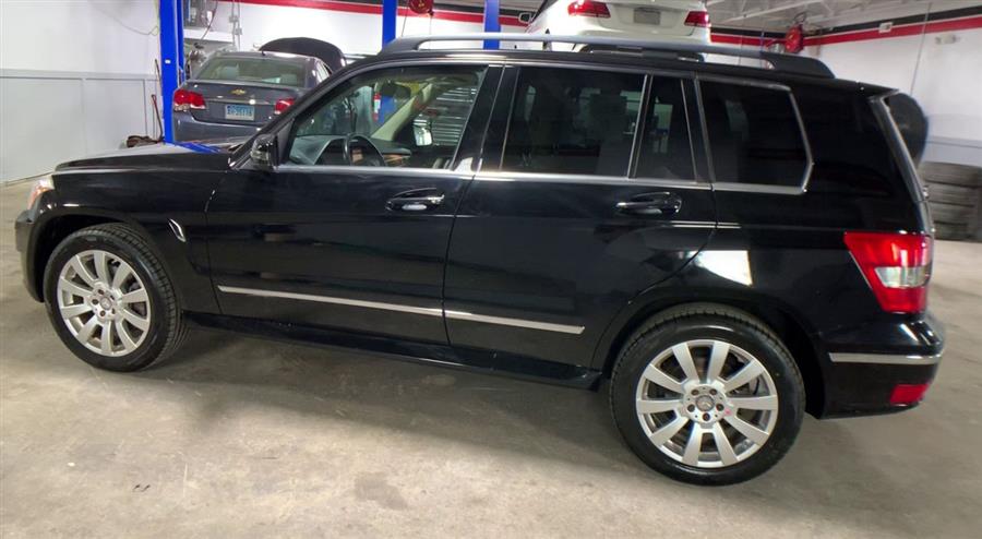 2010 Mercedes-Benz GLK-Class 4MATIC 4dr GLK350, available for sale in Stratford, Connecticut | Wiz Leasing Inc. Stratford, Connecticut 2010 Mercedes-Benz GLK-Class 4MATIC 4dr GLK350, available for sale in Stratford, Connecticut | Wiz Leasing Inc. Stratford, Connecticut