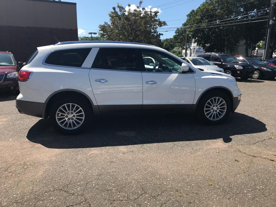 2011 Buick Enclave FWD 4dr CXL-1, available for sale in Manchester, Connecticut | Best Auto Sales LLC. Manchester, Connecticut 2011 Buick Enclave FWD 4dr CXL-1, available for sale in Manchester, Connecticut | Best Auto Sales LLC. Manchester, Connecticut