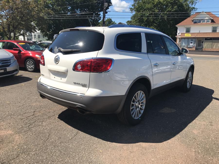 2011 Buick Enclave FWD 4dr CXL-1, available for sale in Manchester, Connecticut | Best Auto Sales LLC. Manchester, Connecticut 2011 Buick Enclave FWD 4dr CXL-1, available for sale in Manchester, Connecticut | Best Auto Sales LLC. Manchester, Connecticut
