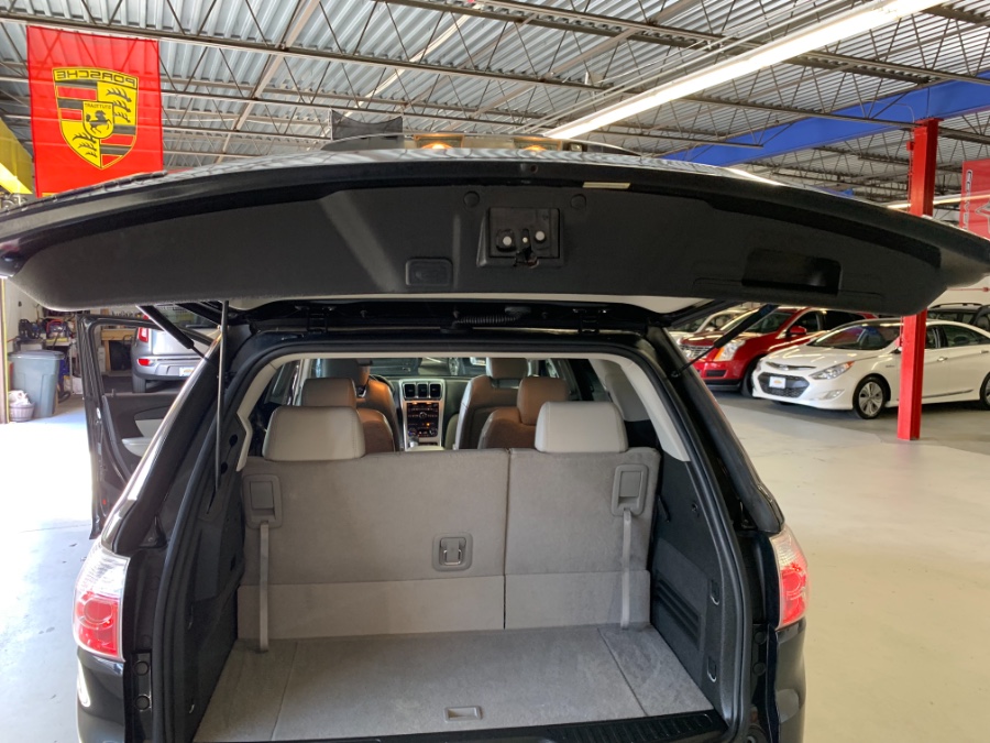 2009 GMC Acadia AWD 4dr SLT2, available for sale in West Babylon , New York | MP Motors Inc. West Babylon , New York 2009 GMC Acadia AWD 4dr SLT2, available for sale in West Babylon , New York | MP Motors Inc. West Babylon , New York