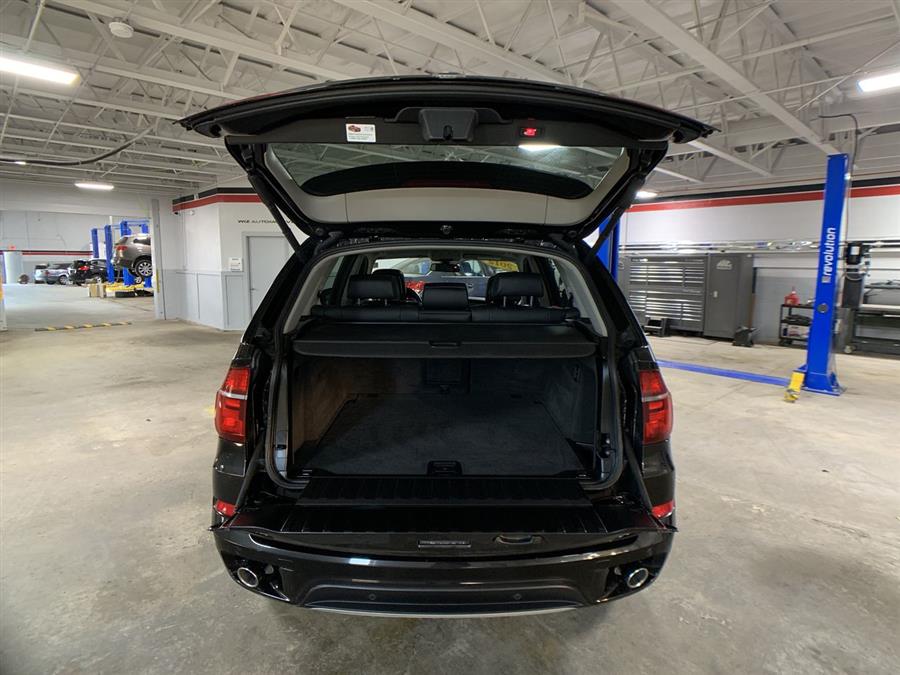 2012 BMW X5 AWD 4dr 35d, available for sale in Stratford, Connecticut | Wiz Leasing Inc. Stratford, Connecticut 2012 BMW X5 AWD 4dr 35d, available for sale in Stratford, Connecticut | Wiz Leasing Inc. Stratford, Connecticut