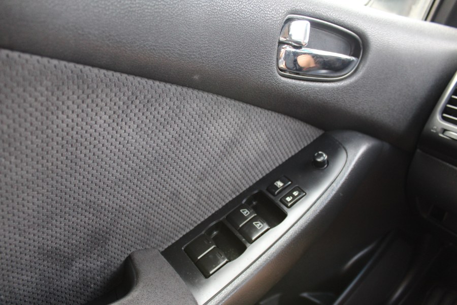 2007 Nissan Altima 4dr Sdn I4 CVT 2.5 S, available for sale in Manchester, Connecticut | Carsonmain LLC. Manchester, Connecticut 2007 Nissan Altima 4dr Sdn I4 CVT 2.5 S, available for sale in Manchester, Connecticut | Carsonmain LLC. Manchester, Connecticut