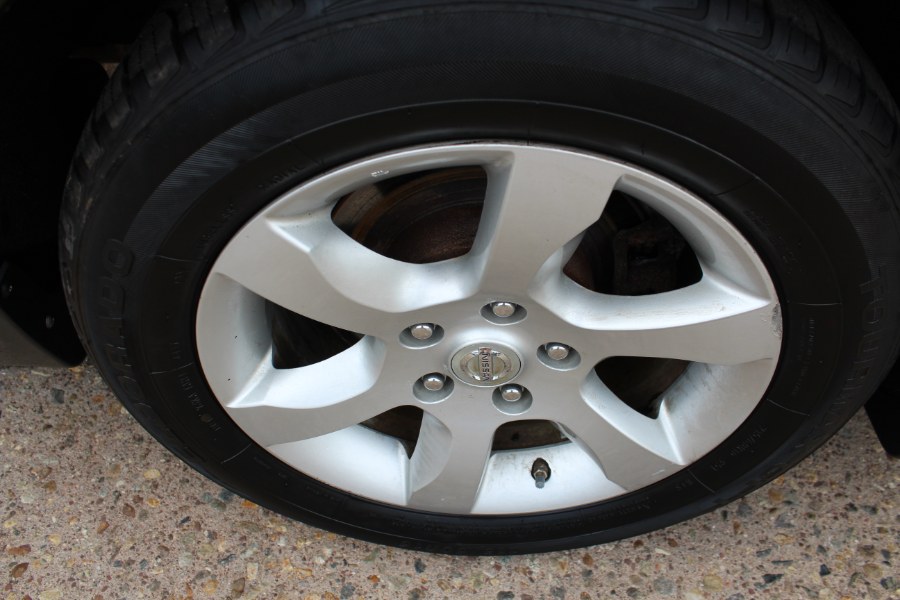 2007 Nissan Altima 4dr Sdn I4 CVT 2.5 S, available for sale in Manchester, Connecticut | Carsonmain LLC. Manchester, Connecticut 2007 Nissan Altima 4dr Sdn I4 CVT 2.5 S, available for sale in Manchester, Connecticut | Carsonmain LLC. Manchester, Connecticut