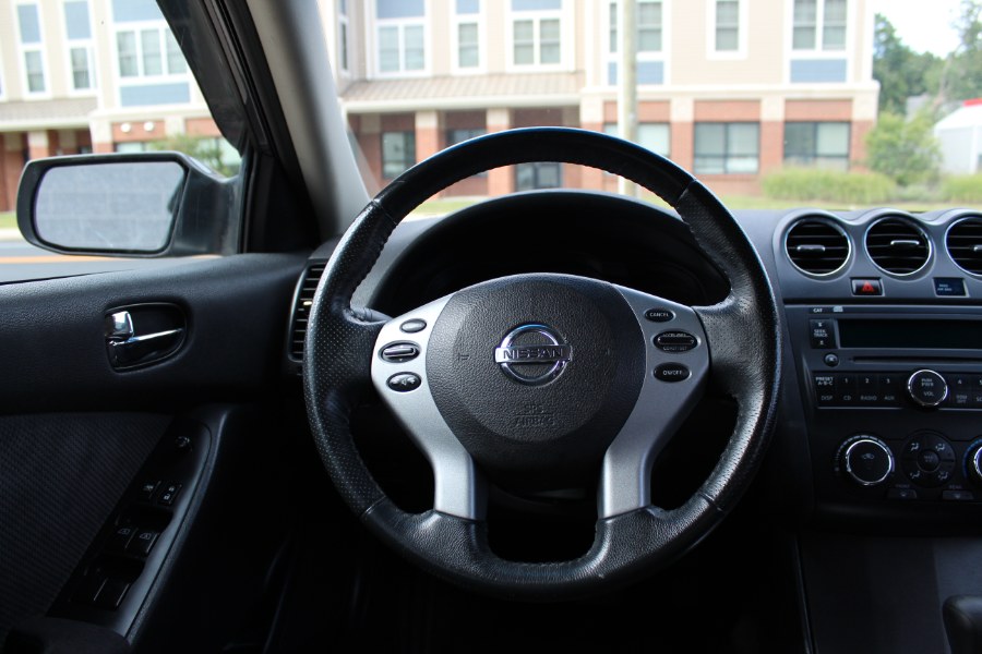 2007 Nissan Altima 4dr Sdn I4 CVT 2.5 S, available for sale in Manchester, Connecticut | Carsonmain LLC. Manchester, Connecticut 2007 Nissan Altima 4dr Sdn I4 CVT 2.5 S, available for sale in Manchester, Connecticut | Carsonmain LLC. Manchester, Connecticut