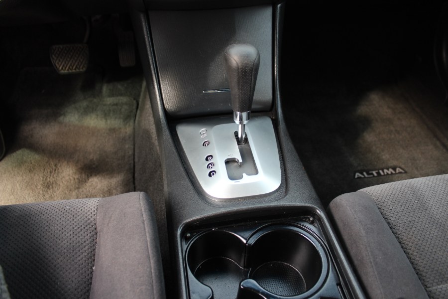 2007 Nissan Altima 4dr Sdn I4 CVT 2.5 S, available for sale in Manchester, Connecticut | Carsonmain LLC. Manchester, Connecticut 2007 Nissan Altima 4dr Sdn I4 CVT 2.5 S, available for sale in Manchester, Connecticut | Carsonmain LLC. Manchester, Connecticut