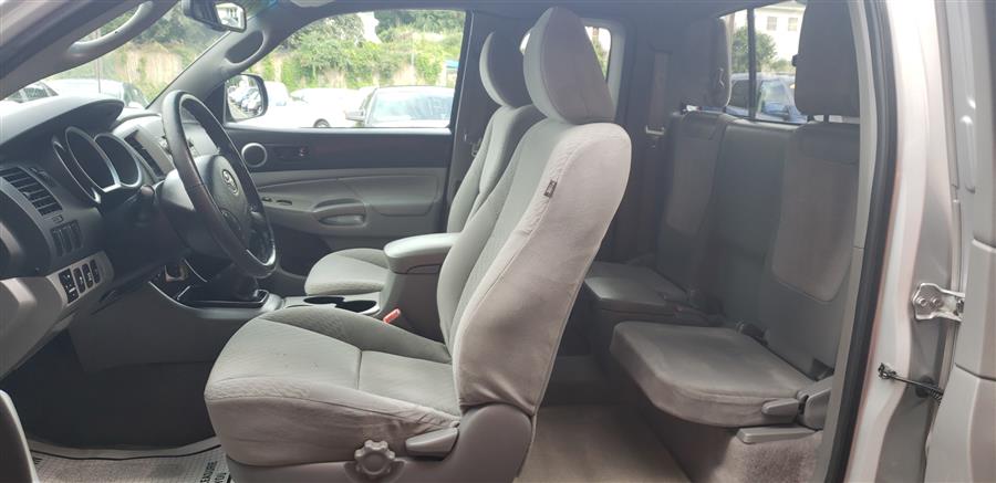 2010 Toyota Tacoma 4WD Access Cab Manual, available for sale in Waterbury, Connecticut | National Auto Brokers, Inc.. Waterbury, Connecticut 2010 Toyota Tacoma 4WD Access Cab Manual, available for sale in Waterbury, Connecticut | National Auto Brokers, Inc.. Waterbury, Connecticut