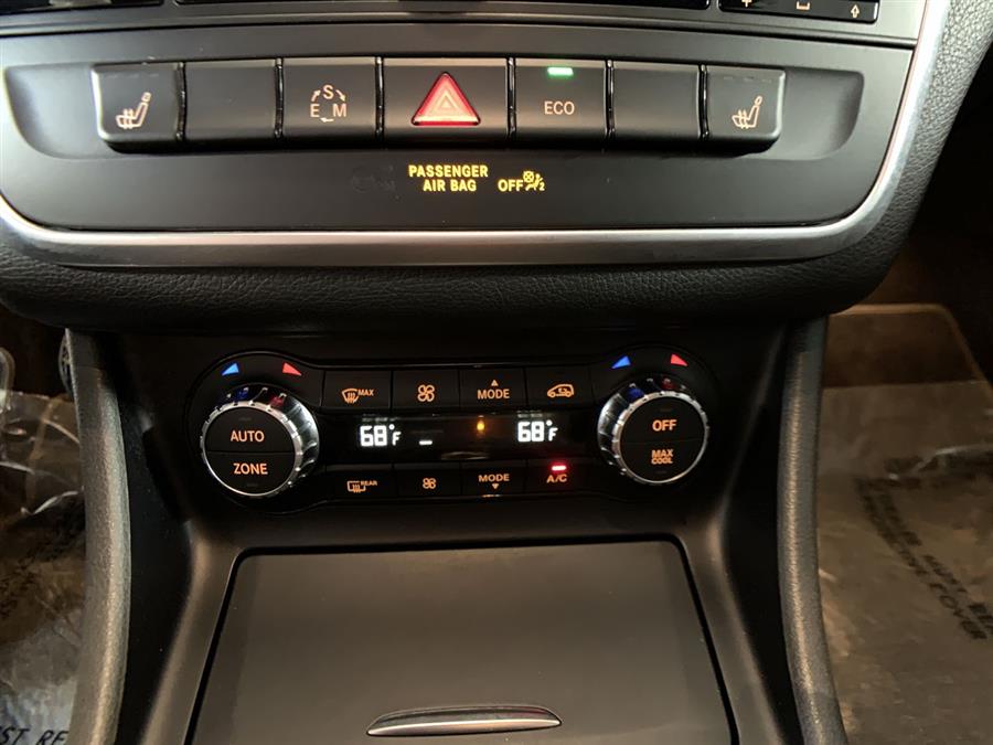 2014 Mercedes-Benz CLA-Class 4dr Sdn CLA250 4MATIC, available for sale in Stratford, Connecticut | Wiz Leasing Inc. Stratford, Connecticut 2014 Mercedes-Benz CLA-Class 4dr Sdn CLA250 4MATIC, available for sale in Stratford, Connecticut | Wiz Leasing Inc. Stratford, Connecticut