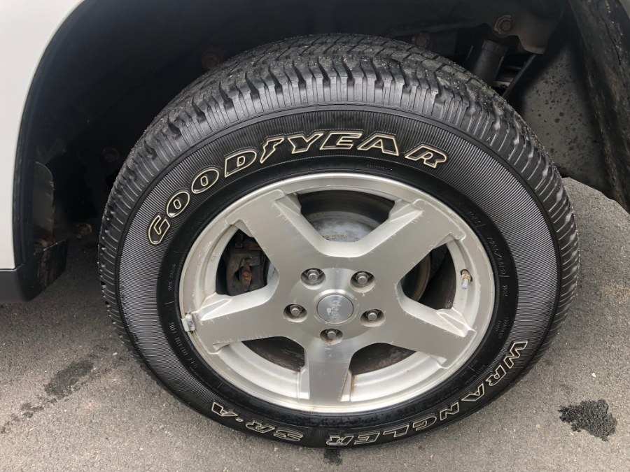 2007 Jeep Grand Cherokee 4WD 4dr Limited, available for sale in Suffield, Connecticut | Suffield Auto LLC. Suffield, Connecticut 2007 Jeep Grand Cherokee 4WD 4dr Limited, available for sale in Suffield, Connecticut | Suffield Auto LLC. Suffield, Connecticut