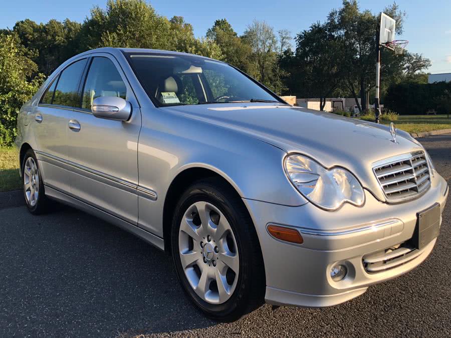 2006 Mercedes-Benz C-Class 4dr Luxury Sdn 3.5L 4MATIC, available for sale in Agawam, Massachusetts | Malkoon Motors. Agawam, Massachusetts