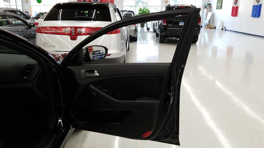 2013 Kia Optima 4dr Sdn SX w/Limited Pkg, available for sale in West Haven, Connecticut | Auto Fair Inc.. West Haven, Connecticut 2013 Kia Optima 4dr Sdn SX w/Limited Pkg, available for sale in West Haven, Connecticut | Auto Fair Inc.. West Haven, Connecticut