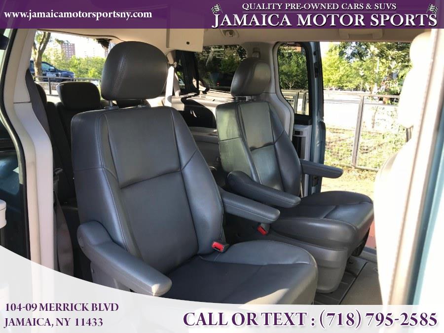2010 Volkswagen Routan 4dr Wgn SE w/RSE & Navigation, available for sale in Jamaica, New York | Jamaica Motor Sports. Jamaica, New York 2010 Volkswagen Routan 4dr Wgn SE w/RSE & Navigation, available for sale in Jamaica, New York | Jamaica Motor Sports. Jamaica, New York