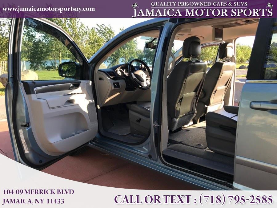 2010 Volkswagen Routan 4dr Wgn SE w/RSE & Navigation, available for sale in Jamaica, New York | Jamaica Motor Sports. Jamaica, New York 2010 Volkswagen Routan 4dr Wgn SE w/RSE & Navigation, available for sale in Jamaica, New York | Jamaica Motor Sports. Jamaica, New York