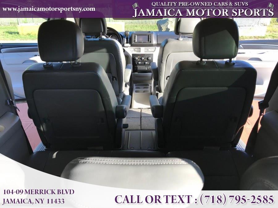2010 Volkswagen Routan 4dr Wgn SE w/RSE & Navigation, available for sale in Jamaica, New York | Jamaica Motor Sports. Jamaica, New York 2010 Volkswagen Routan 4dr Wgn SE w/RSE & Navigation, available for sale in Jamaica, New York | Jamaica Motor Sports. Jamaica, New York