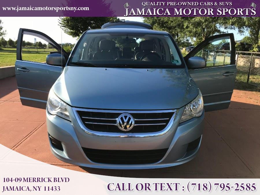 2010 Volkswagen Routan 4dr Wgn SE w/RSE & Navigation, available for sale in Jamaica, New York | Jamaica Motor Sports. Jamaica, New York 2010 Volkswagen Routan 4dr Wgn SE w/RSE & Navigation, available for sale in Jamaica, New York | Jamaica Motor Sports. Jamaica, New York