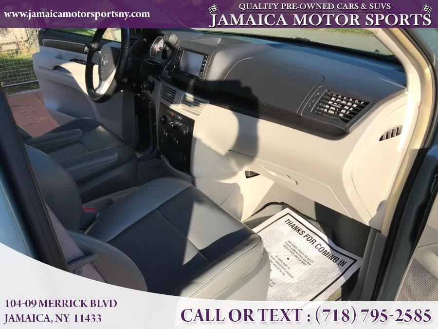 2010 Volkswagen Routan 4dr Wgn SE w/RSE & Navigation, available for sale in Jamaica, New York | Jamaica Motor Sports. Jamaica, New York 2010 Volkswagen Routan 4dr Wgn SE w/RSE & Navigation, available for sale in Jamaica, New York | Jamaica Motor Sports. Jamaica, New York