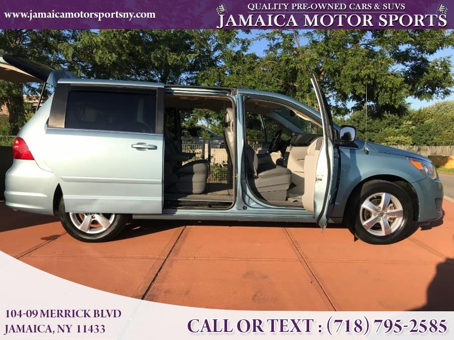 2010 Volkswagen Routan 4dr Wgn SE w/RSE & Navigation, available for sale in Jamaica, New York | Jamaica Motor Sports. Jamaica, New York 2010 Volkswagen Routan 4dr Wgn SE w/RSE & Navigation, available for sale in Jamaica, New York | Jamaica Motor Sports. Jamaica, New York