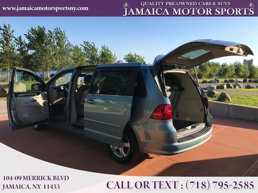2010 Volkswagen Routan 4dr Wgn SE w/RSE & Navigation, available for sale in Jamaica, New York | Jamaica Motor Sports. Jamaica, New York 2010 Volkswagen Routan 4dr Wgn SE w/RSE & Navigation, available for sale in Jamaica, New York | Jamaica Motor Sports. Jamaica, New York