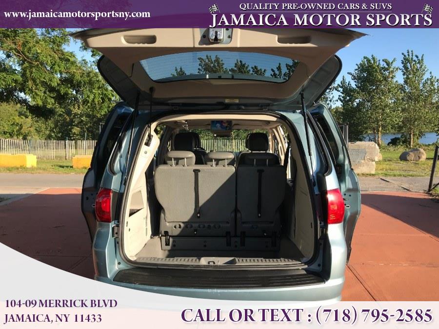 2010 Volkswagen Routan 4dr Wgn SE w/RSE & Navigation, available for sale in Jamaica, New York | Jamaica Motor Sports. Jamaica, New York 2010 Volkswagen Routan 4dr Wgn SE w/RSE & Navigation, available for sale in Jamaica, New York | Jamaica Motor Sports. Jamaica, New York