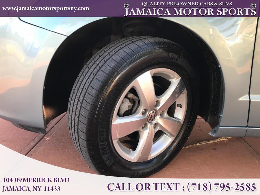 2010 Volkswagen Routan 4dr Wgn SE w/RSE & Navigation, available for sale in Jamaica, New York | Jamaica Motor Sports. Jamaica, New York 2010 Volkswagen Routan 4dr Wgn SE w/RSE & Navigation, available for sale in Jamaica, New York | Jamaica Motor Sports. Jamaica, New York