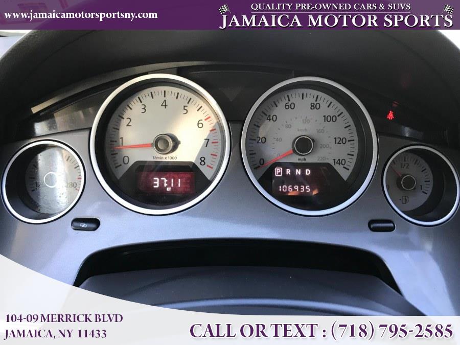 2010 Volkswagen Routan 4dr Wgn SE w/RSE & Navigation, available for sale in Jamaica, New York | Jamaica Motor Sports. Jamaica, New York 2010 Volkswagen Routan 4dr Wgn SE w/RSE & Navigation, available for sale in Jamaica, New York | Jamaica Motor Sports. Jamaica, New York
