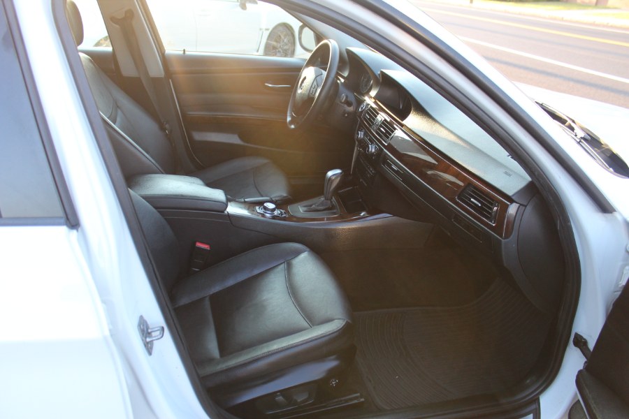 2011 BMW 3 Series 4dr Sdn 328i xDrive AWD SULEV South Africa, available for sale in Manchester, Connecticut | Carsonmain LLC. Manchester, Connecticut 2011 BMW 3 Series 4dr Sdn 328i xDrive AWD SULEV South Africa, available for sale in Manchester, Connecticut | Carsonmain LLC. Manchester, Connecticut