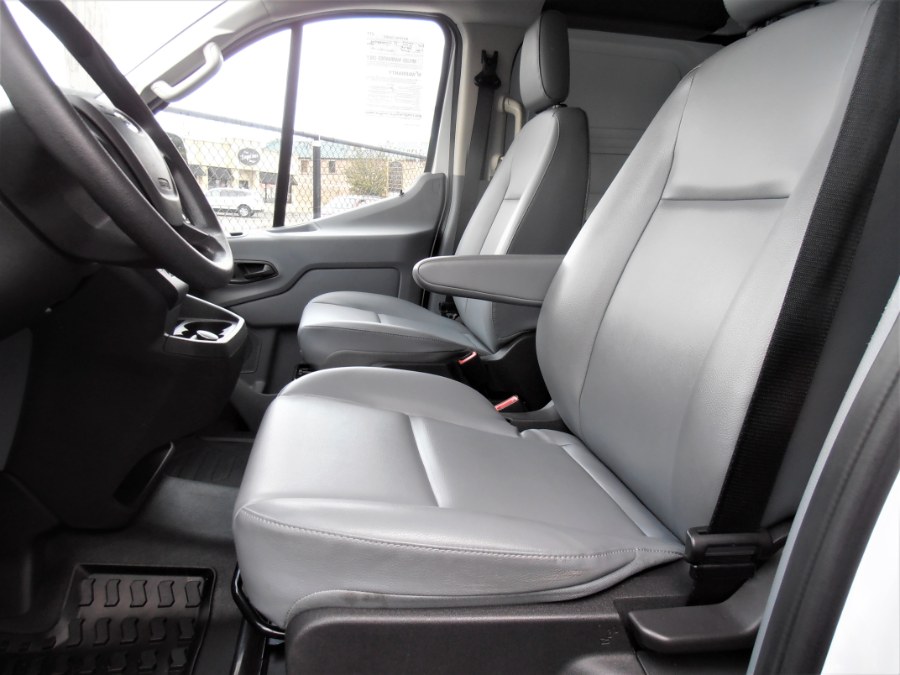 2018 Ford TRANSIT 150 EXT CARGO T-150 148" Low Rf 8600 GVWR Swing-Out RH Dr, available for sale in COPIAGUE, New York | Warwick Auto Sales Inc. COPIAGUE, New York 2018 Ford TRANSIT 150 EXT CARGO T-150 148" Low Rf 8600 GVWR Swing-Out RH Dr, available for sale in COPIAGUE, New York | Warwick Auto Sales Inc. COPIAGUE, New York