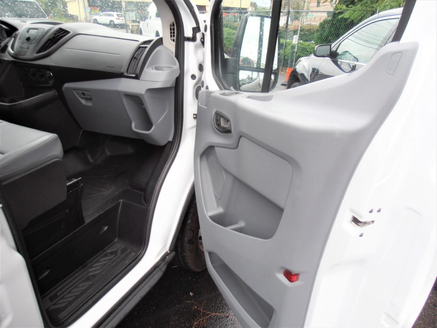 2018 Ford TRANSIT 150 EXT CARGO T-150 148" Low Rf 8600 GVWR Swing-Out RH Dr, available for sale in COPIAGUE, New York | Warwick Auto Sales Inc. COPIAGUE, New York 2018 Ford TRANSIT 150 EXT CARGO T-150 148" Low Rf 8600 GVWR Swing-Out RH Dr, available for sale in COPIAGUE, New York | Warwick Auto Sales Inc. COPIAGUE, New York