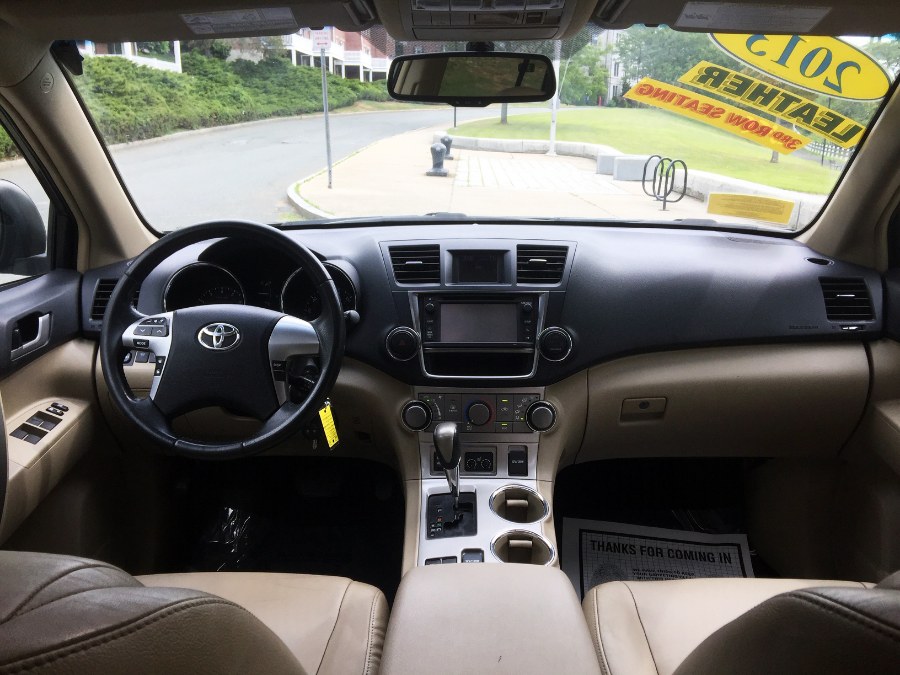 2013 Toyota Highlander LE, available for sale in Peabody, Massachusetts | New Star Motors. Peabody, Massachusetts 2013 Toyota Highlander LE, available for sale in Peabody, Massachusetts | New Star Motors. Peabody, Massachusetts