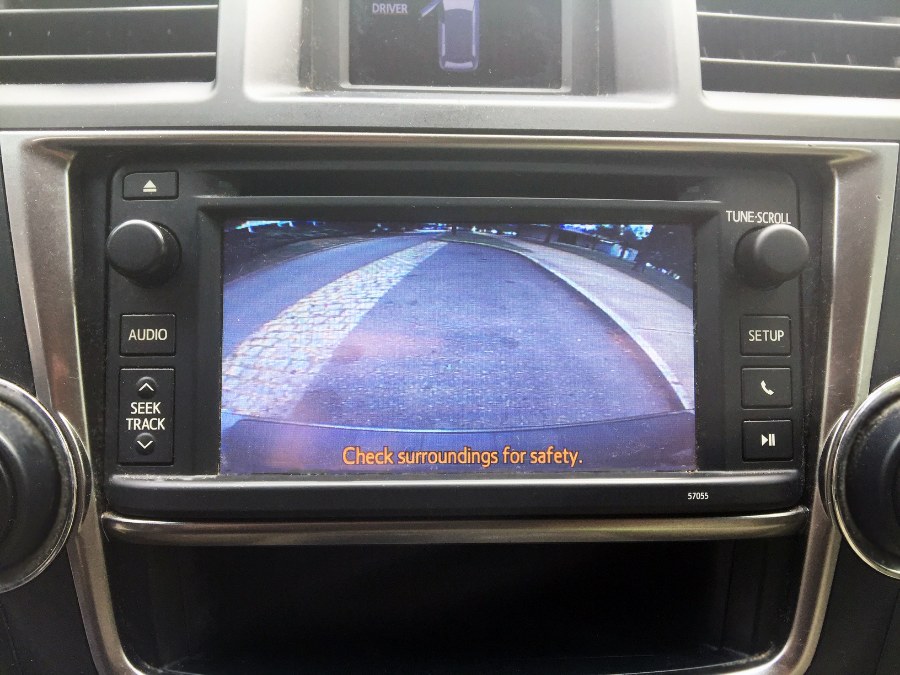2013 Toyota Highlander LE, available for sale in Peabody, Massachusetts | New Star Motors. Peabody, Massachusetts 2013 Toyota Highlander LE, available for sale in Peabody, Massachusetts | New Star Motors. Peabody, Massachusetts