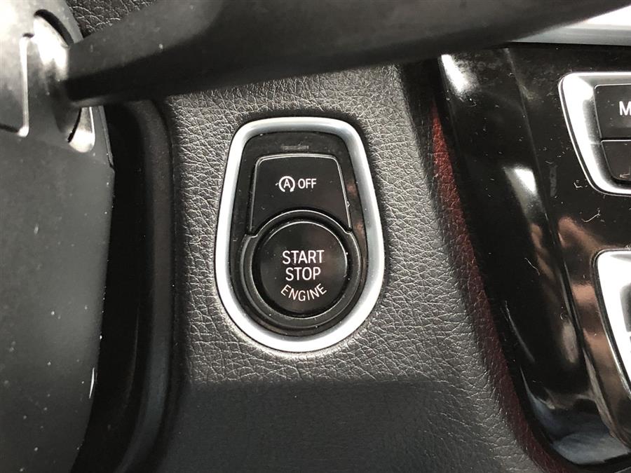 Used BMW 3 Series 4dr Sdn 320i xDrive AWD South Africa 2016 | Sunrise Auto Outlet. Amityville, New York Used BMW 3 Series 4dr Sdn 320i xDrive AWD South Africa 2016 | Sunrise Auto Outlet. Amityville, New York