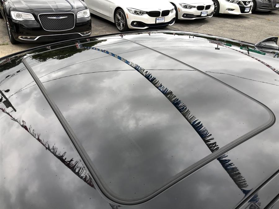 Used BMW 3 Series 4dr Sdn 320i xDrive AWD South Africa 2016 | Sunrise Auto Outlet. Amityville, New York Used BMW 3 Series 4dr Sdn 320i xDrive AWD South Africa 2016 | Sunrise Auto Outlet. Amityville, New York