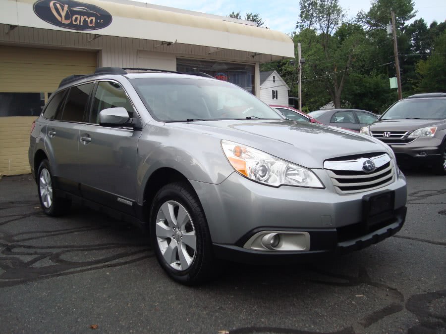 2011 Subaru Outback 4dr Wgn H4 Auto 2.5i Prem AWP/Pwr Moon, available for sale in Manchester, Connecticut | Yara Motors. Manchester, Connecticut