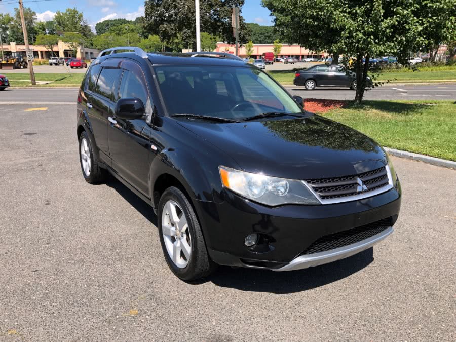 2007 Mitsubishi Outlander AWD 4dr XLS, available for sale in Hartford , Connecticut | Ledyard Auto Sale LLC. Hartford , Connecticut
