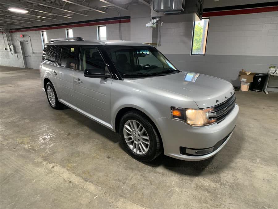 2014 Ford Flex 4dr SEL FWD, available for sale in Stratford, Connecticut | Wiz Leasing Inc. Stratford, Connecticut