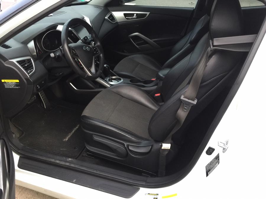 Used Hyundai Veloster 3dr Cpe Auto w/Black Int 2013 | Raymonds Cars Inc. Corona, New York Used Hyundai Veloster 3dr Cpe Auto w/Black Int 2013 | Raymonds Cars Inc. Corona, New York