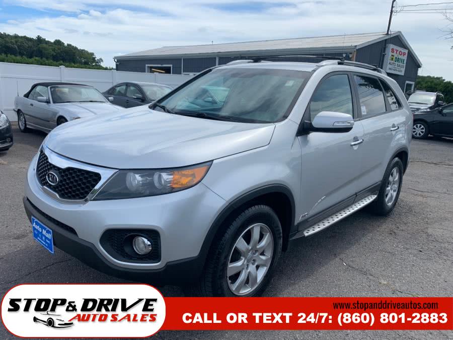 2013 Kia Sorento AWD 4dr I4-GDI LX, available for sale in East Windsor, Connecticut | Stop & Drive Auto Sales. East Windsor, Connecticut 2013 Kia Sorento AWD 4dr I4-GDI LX, available for sale in East Windsor, Connecticut | Stop & Drive Auto Sales. East Windsor, Connecticut