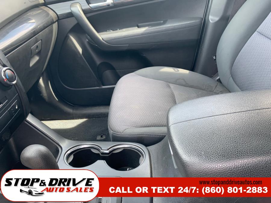 2013 Kia Sorento AWD 4dr I4-GDI LX, available for sale in East Windsor, Connecticut | Stop & Drive Auto Sales. East Windsor, Connecticut 2013 Kia Sorento AWD 4dr I4-GDI LX, available for sale in East Windsor, Connecticut | Stop & Drive Auto Sales. East Windsor, Connecticut