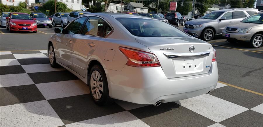 2013 Nissan Altima 4dr Sdn 2.5 S, available for sale in Waterbury, Connecticut | National Auto Brokers, Inc.. Waterbury, Connecticut 2013 Nissan Altima 4dr Sdn 2.5 S, available for sale in Waterbury, Connecticut | National Auto Brokers, Inc.. Waterbury, Connecticut