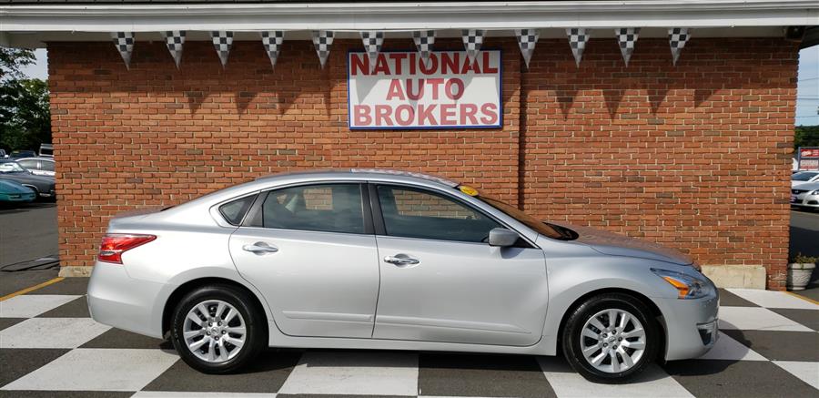 2013 Nissan Altima 4dr Sdn 2.5 S, available for sale in Waterbury, Connecticut | National Auto Brokers, Inc.. Waterbury, Connecticut 2013 Nissan Altima 4dr Sdn 2.5 S, available for sale in Waterbury, Connecticut | National Auto Brokers, Inc.. Waterbury, Connecticut