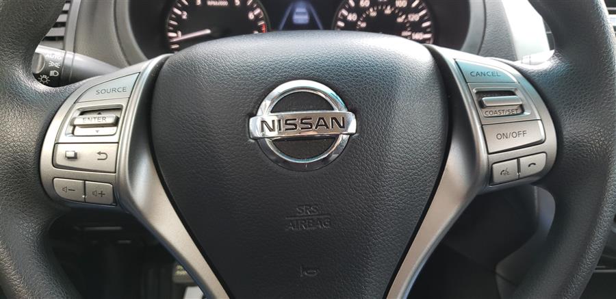 2013 Nissan Altima 4dr Sdn 2.5 S, available for sale in Waterbury, Connecticut | National Auto Brokers, Inc.. Waterbury, Connecticut 2013 Nissan Altima 4dr Sdn 2.5 S, available for sale in Waterbury, Connecticut | National Auto Brokers, Inc.. Waterbury, Connecticut