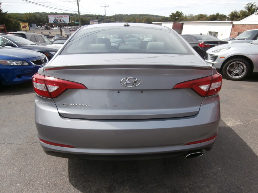 2015 Hyundai Sonata 4dr Sdn 2.4L SE, available for sale in Waterbury, Connecticut | Jim Juliani Motors. Waterbury, Connecticut 2015 Hyundai Sonata 4dr Sdn 2.4L SE, available for sale in Waterbury, Connecticut | Jim Juliani Motors. Waterbury, Connecticut