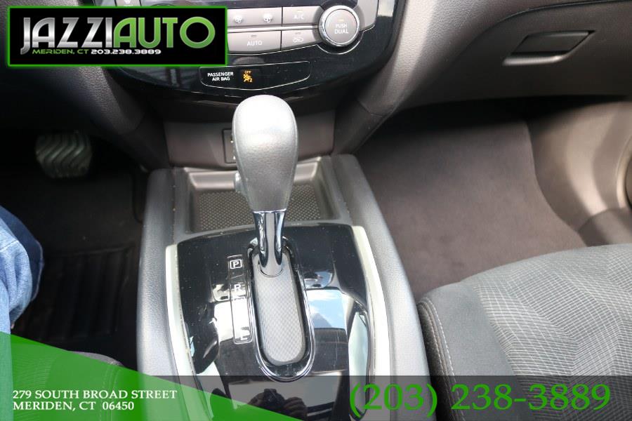 2016 Nissan Rogue AWD 4dr SV, available for sale in Meriden, Connecticut | Jazzi Auto Sales LLC. Meriden, Connecticut 2016 Nissan Rogue AWD 4dr SV, available for sale in Meriden, Connecticut | Jazzi Auto Sales LLC. Meriden, Connecticut
