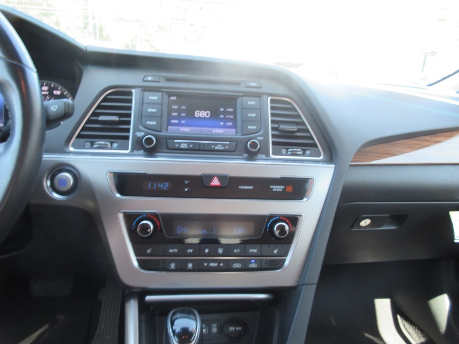 2015 Hyundai Sonata 4dr Sdn 2.4L Limited w/Brown Seats, available for sale in Linden, New Jersey | Route 27 Auto Mall. Linden, New Jersey 2015 Hyundai Sonata 4dr Sdn 2.4L Limited w/Brown Seats, available for sale in Linden, New Jersey | Route 27 Auto Mall. Linden, New Jersey