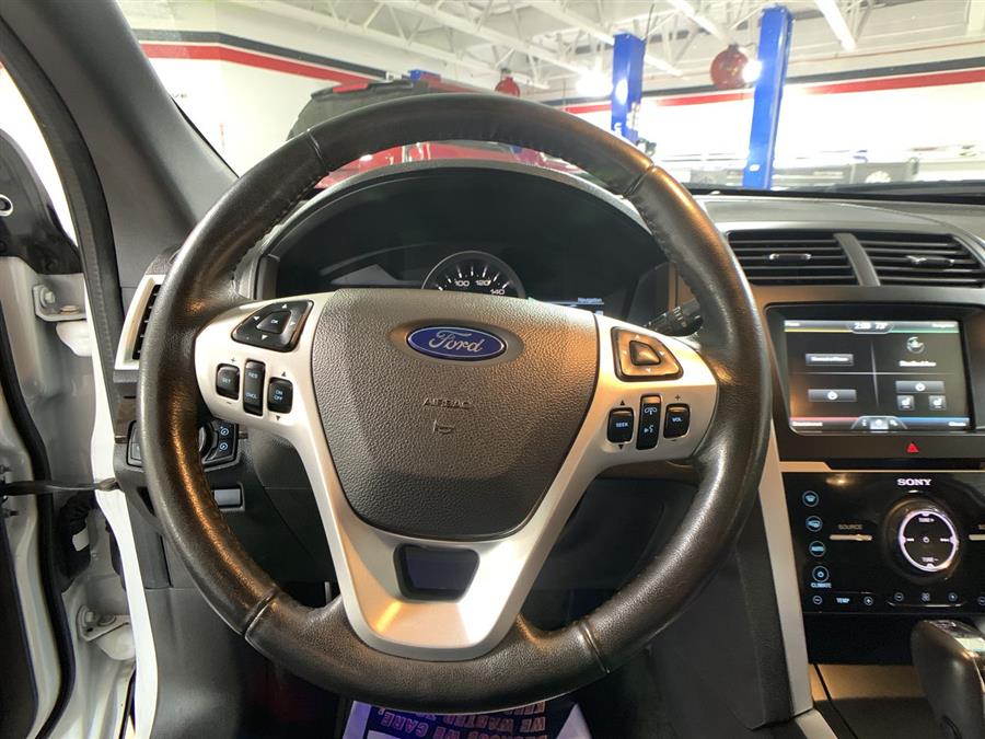 2012 Ford Explorer FWD 4dr Limited, available for sale in Stratford, Connecticut | Wiz Leasing Inc. Stratford, Connecticut 2012 Ford Explorer FWD 4dr Limited, available for sale in Stratford, Connecticut | Wiz Leasing Inc. Stratford, Connecticut